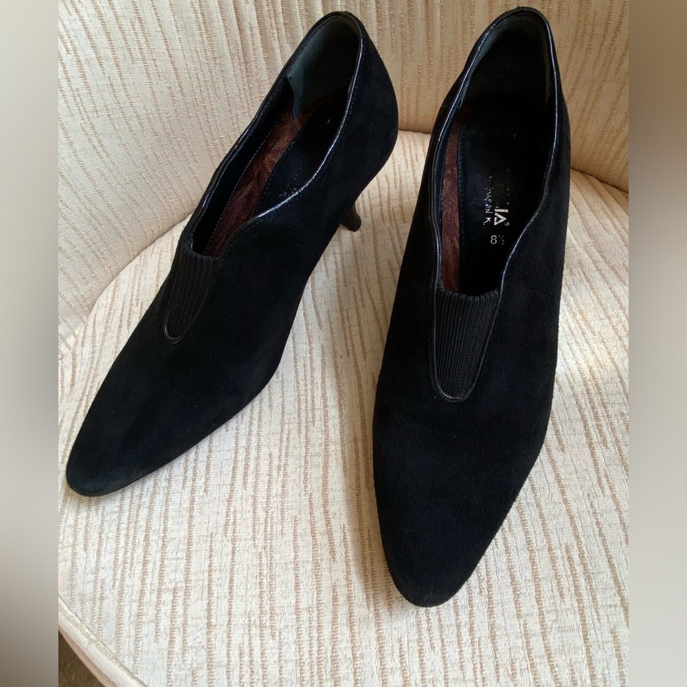 Aquatalia by Marvin K Black Suede Pumps
